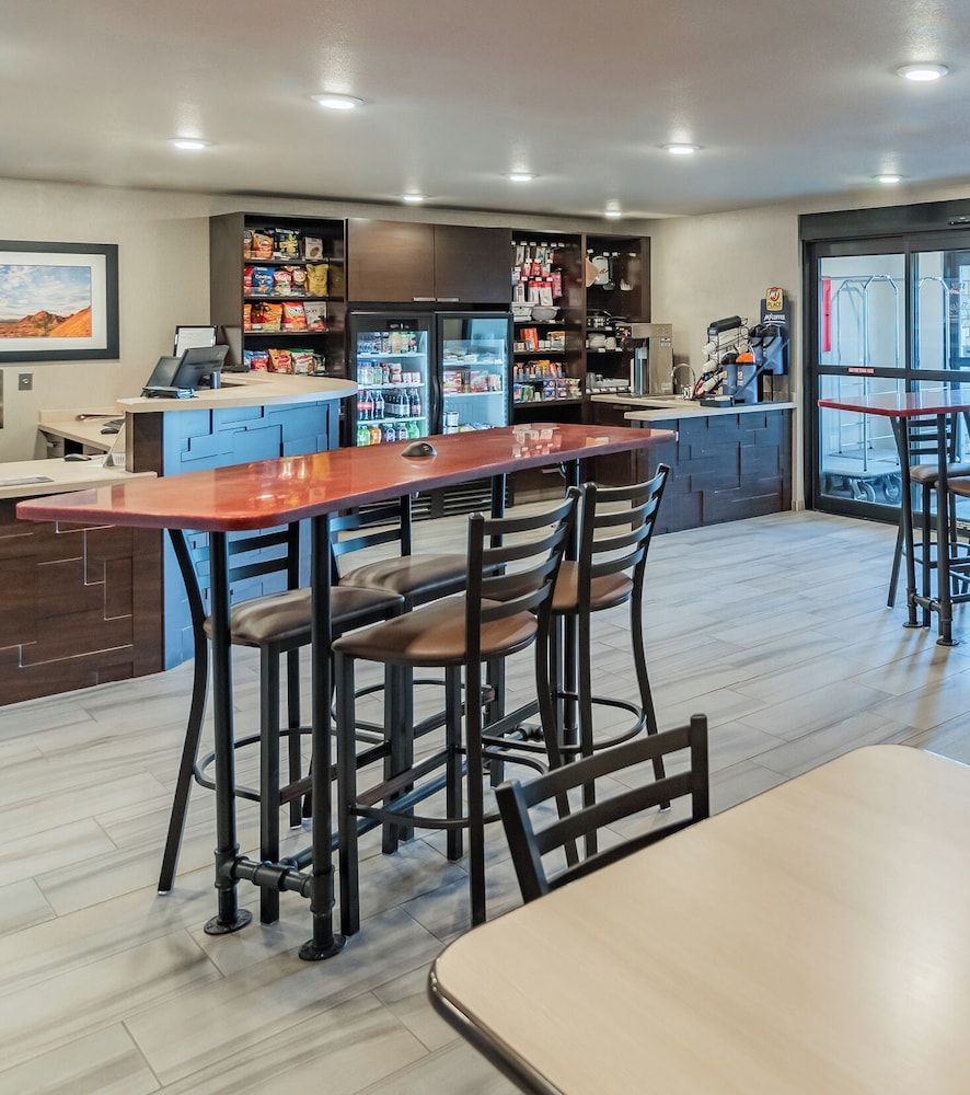 My Place Hotel-Wixom/Novi/Detroit, MI 3