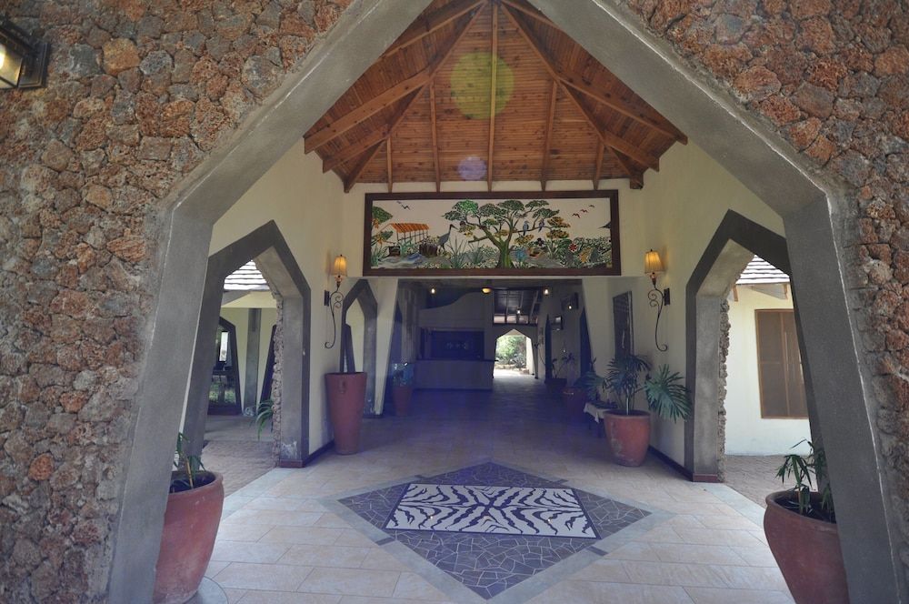 Hunters Lodge - Kiboko 2