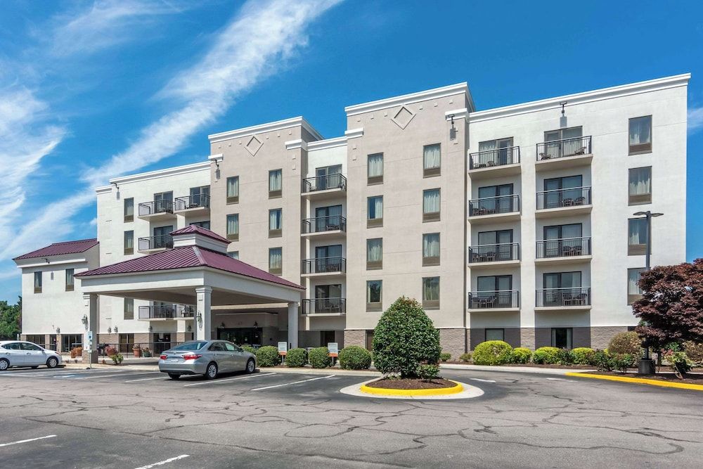 Comfort Suites Southpark 3 estrelas em Colonial Heights