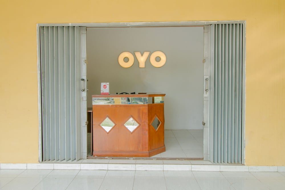 Oyo 921 Hotel Ratu Pantai 3