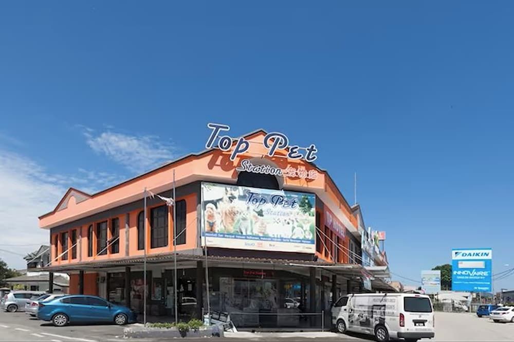 T P Hotel 2 estrelas em Sitiawan