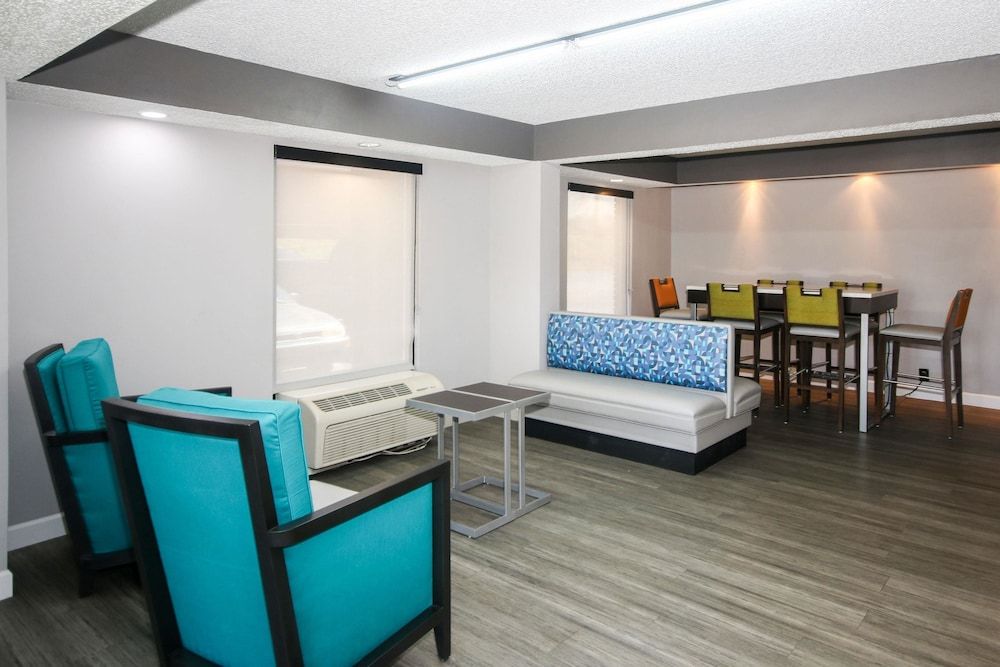 Quality Inn Clinton - Laurens I-26 3