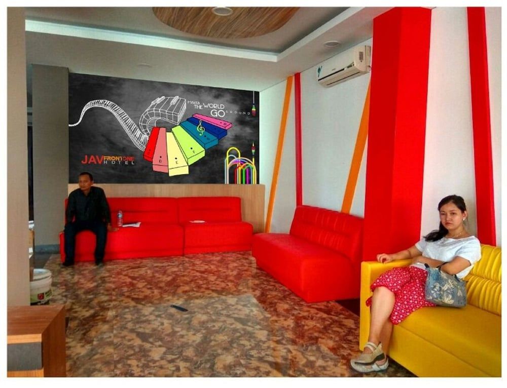 JAV Front One Hotel Lahat 3