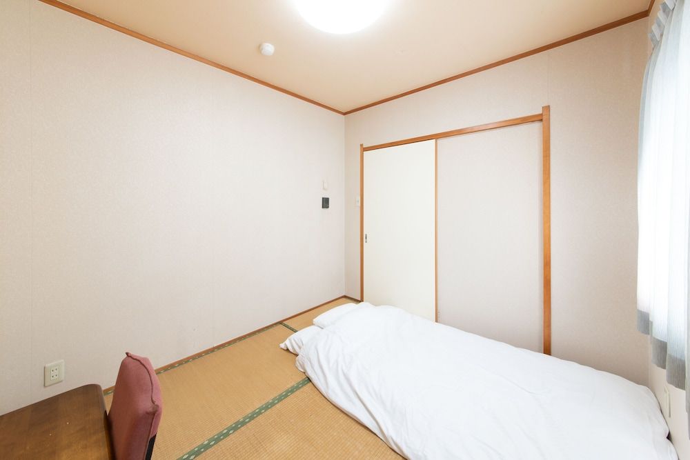 Tabist Tatsumi Business Hotel Matsusaka 3