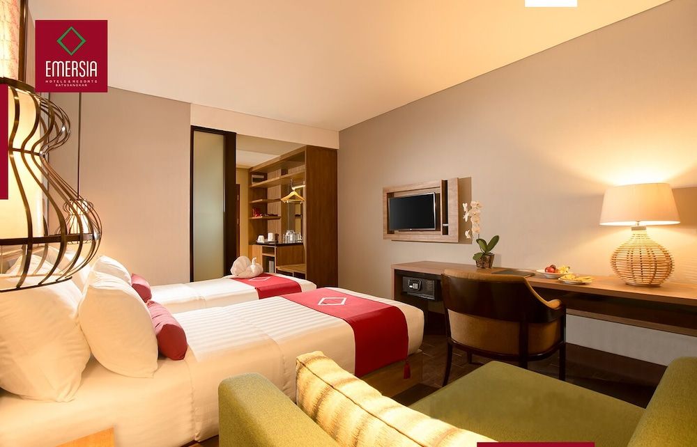 Emersia Hotel & Resort Batusangkar 2