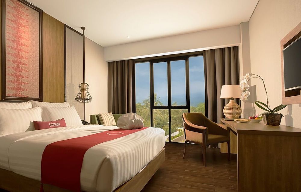Emersia Hotel & Resort Batusangkar 3