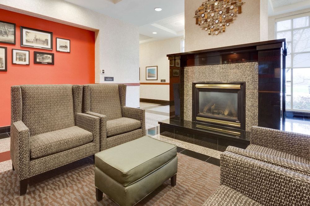 Drury Inn & Suites St. Louis O'Fallon, IL 3
