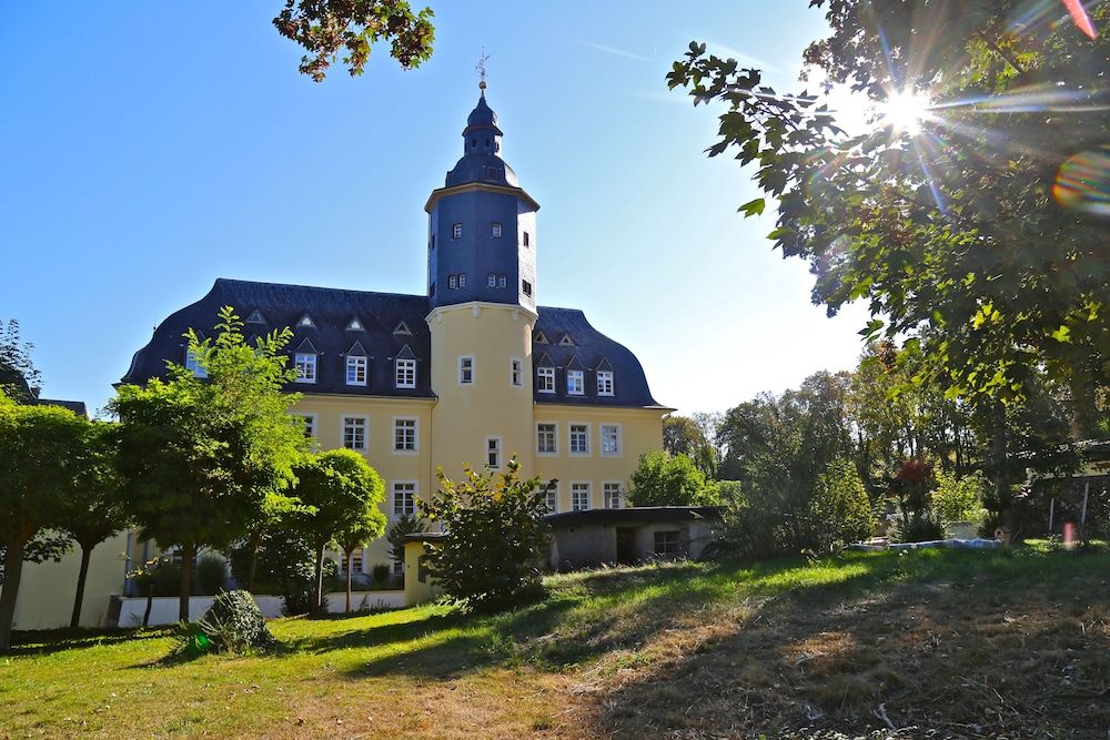 CAREA Schlosshotel Domäne Walberberg -1 estrelas em Bornheim
