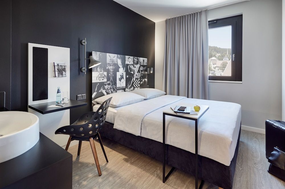 LEGERE EXPRESS Tuttlingen -1 estrelas em Tuttlingen