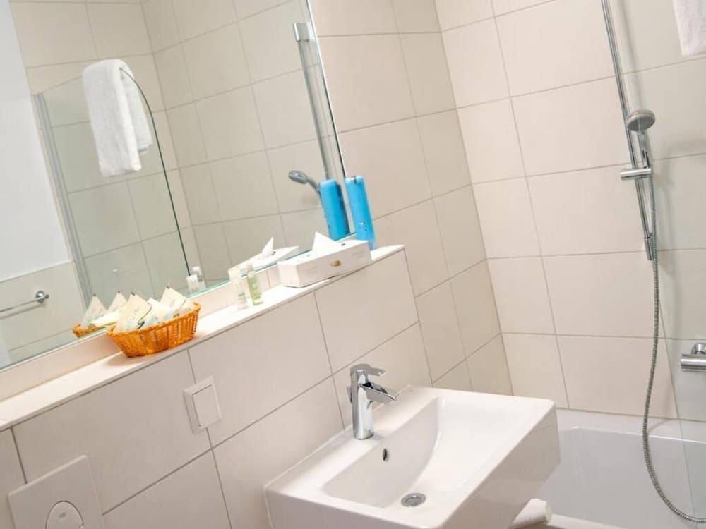 Bernsteinsee Hotel & Ferien by Palette Resorts 3