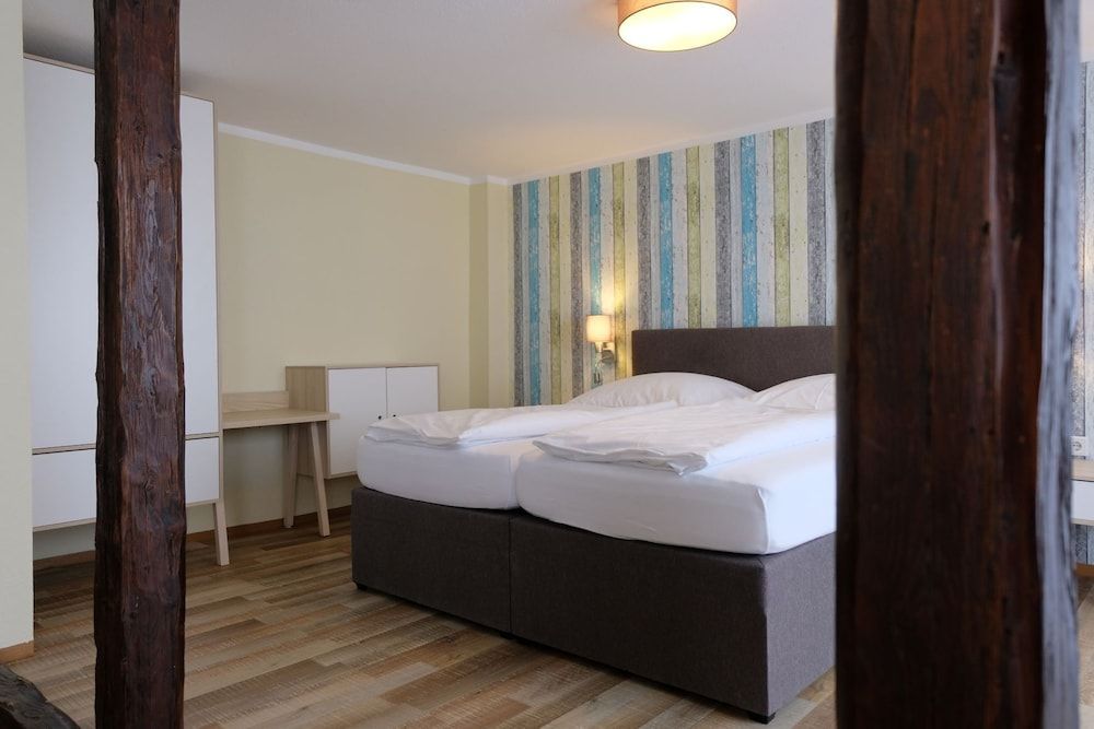 Hotel Zum Weissen Lamm 3