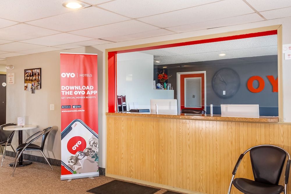 OYO Hotel Shelby MT Hwy 2 & I-15 2