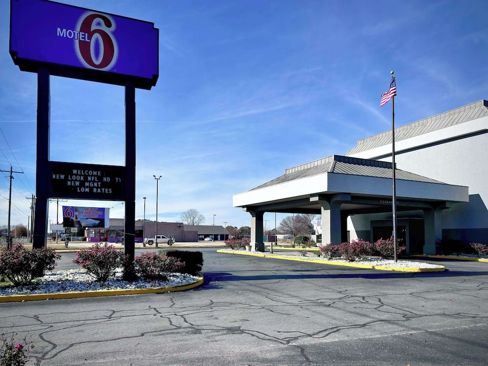 Motel 6 Pine Bluff, AR 2 estrelas em Pine Bluff