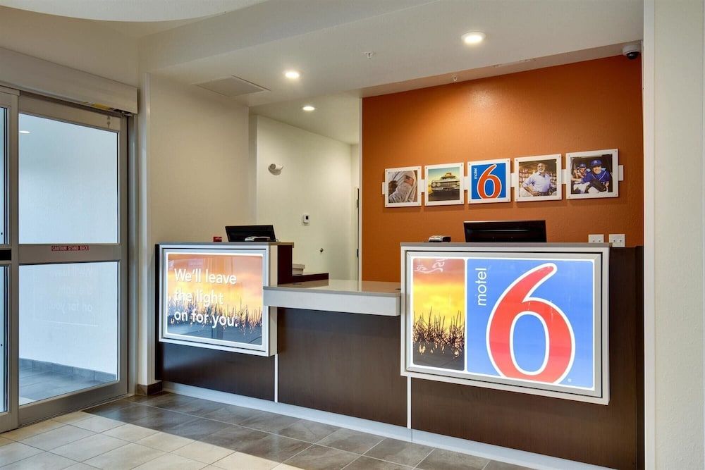Motel 6 Poplar Bluff, MO 2