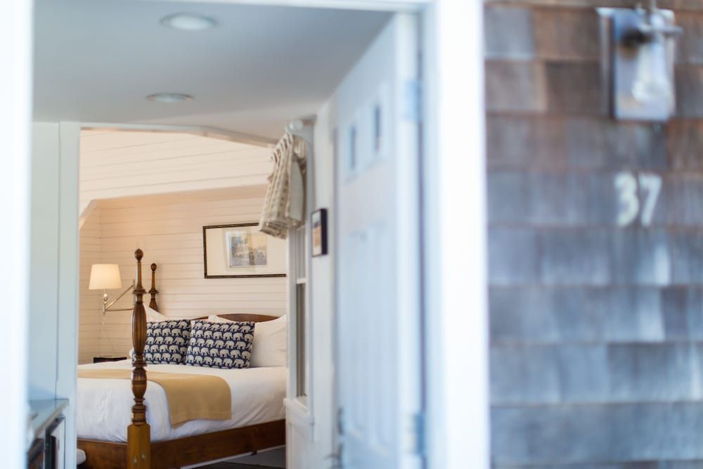 Castle Hill Inn 3