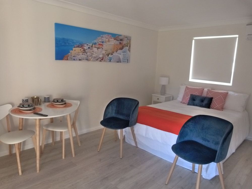 The Sanctuary at Paradise Beach 2