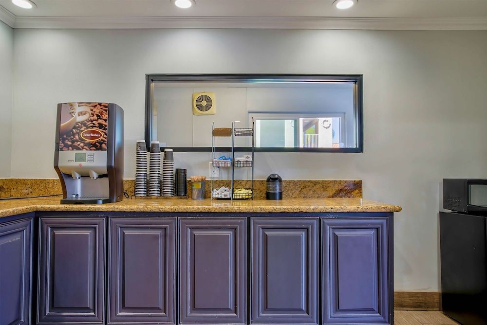 Motel 6 Menifee, CA 3