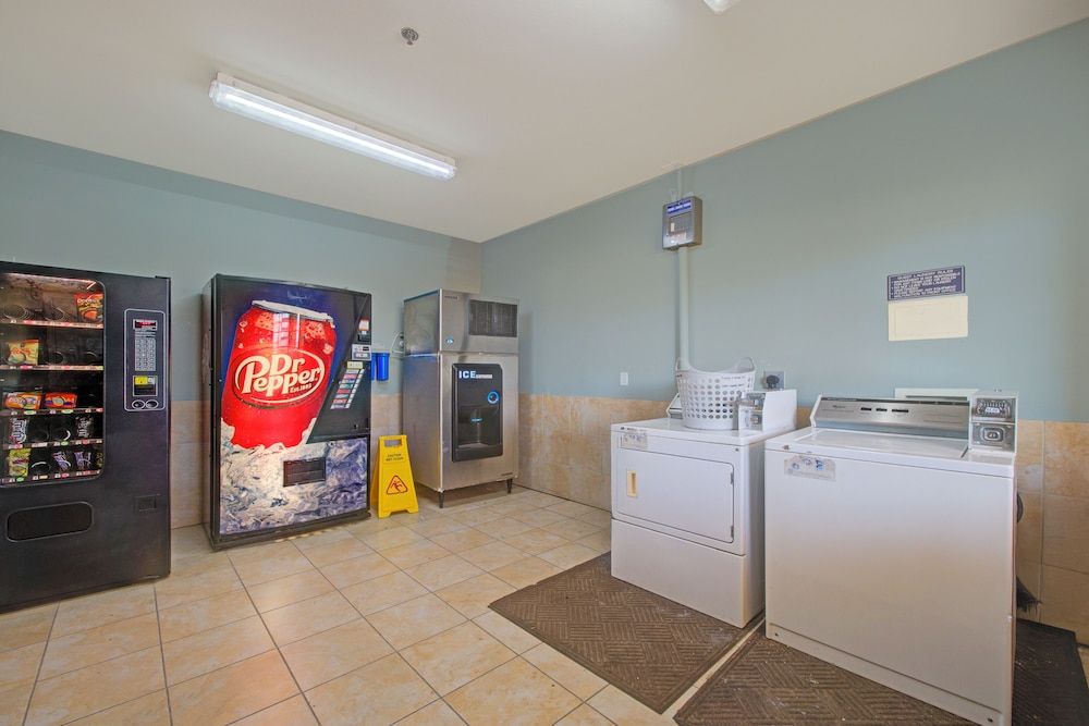 Weslaco Inn by Capital O Near Mercedes 2