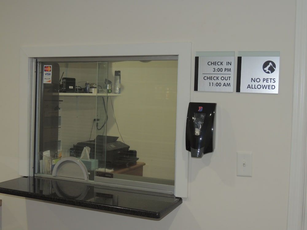 Relax Inn Bloomsburg 3