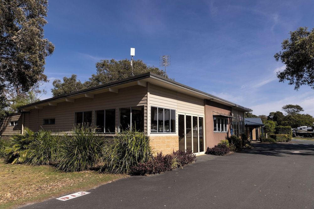 Reflections North Haven - Holiday Park 2