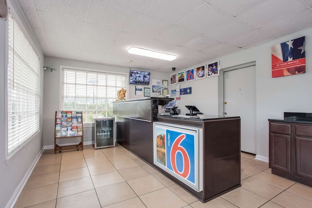 Motel 6 Walterboro, SC 3
