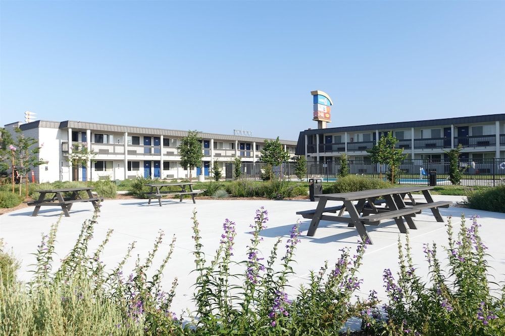 Motel 6 Claremont, CA 2 estrelas em Claremont