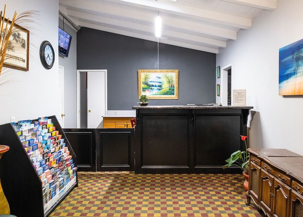 Fallbrook Country Inn 2