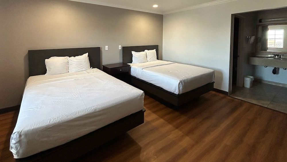 Studio 6 Mojave, CA - Airport 3