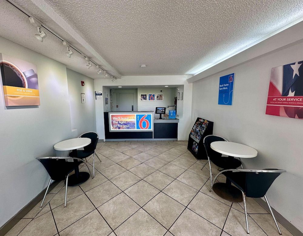 Motel 6 West Monroe, LA 2