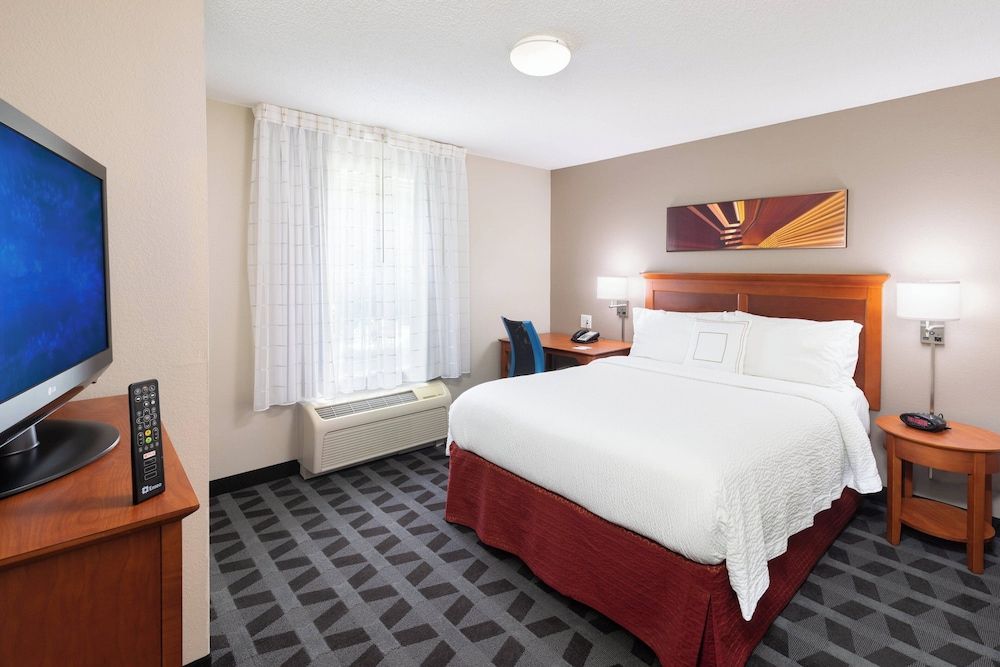 TownePlace Suites Bowie Town Center 2