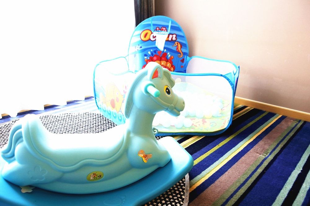 Holiday Inn Express Yingkou Onelong Plaza by IHG 3