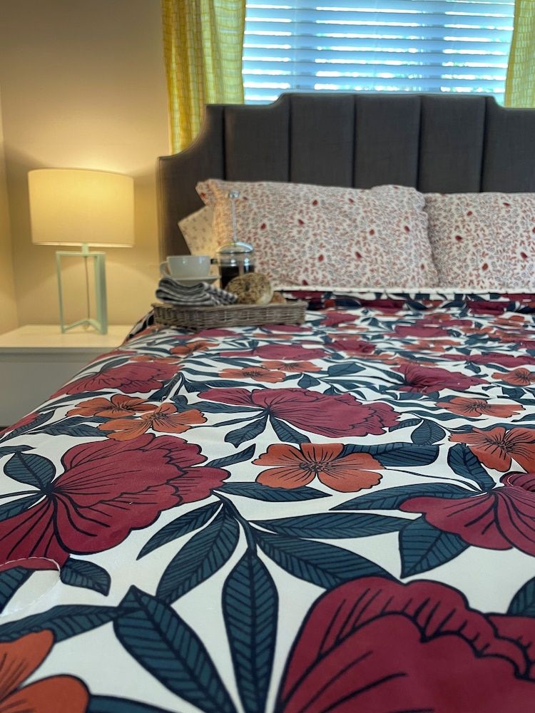 Modern Homestead Guest House 5 estrelas em Reedsville