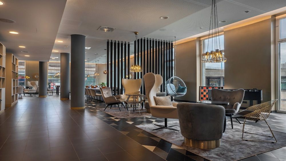 Holiday Inn - the niu, Ridge Halle Central Station -1 estrellas en Halle an der Saale