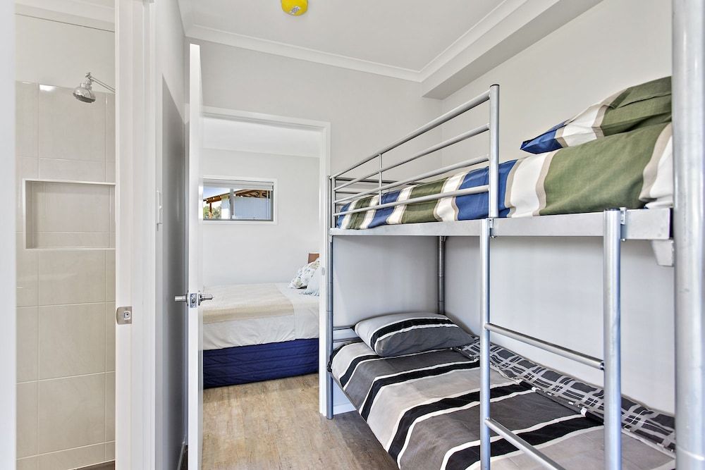 Valley Cabins By The Creek 2