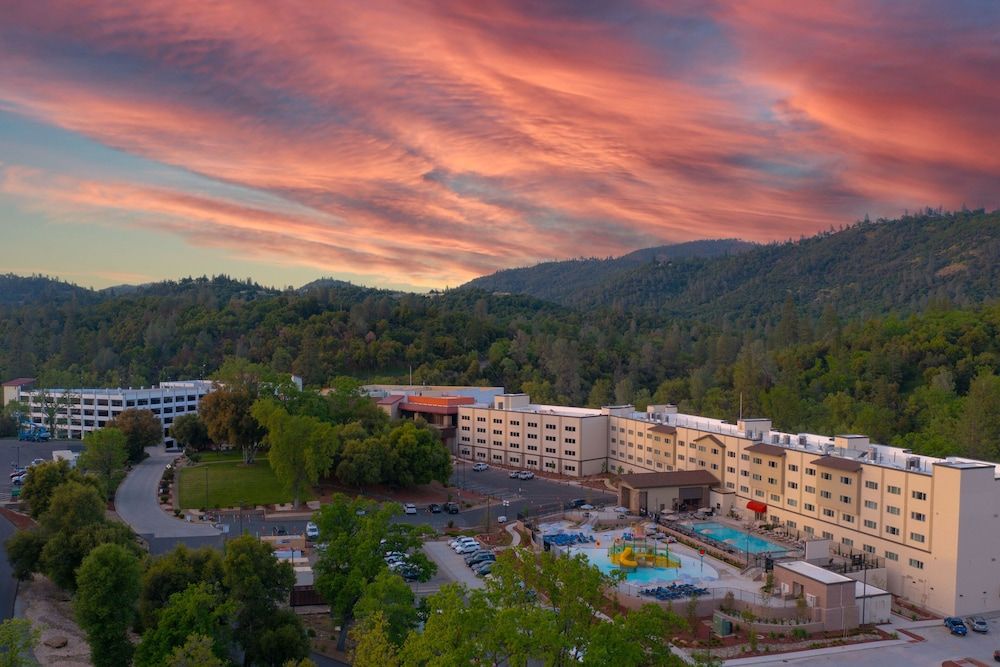 The Hotel at Black Oak Casino Resort 4 estrelas em Tuolumne