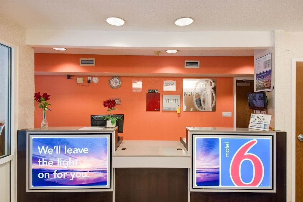 Motel 6 Statesville, NC 3