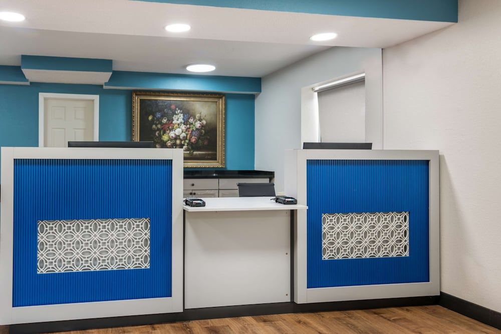 SureStay by Best Western Lewiston Auburn Area 3