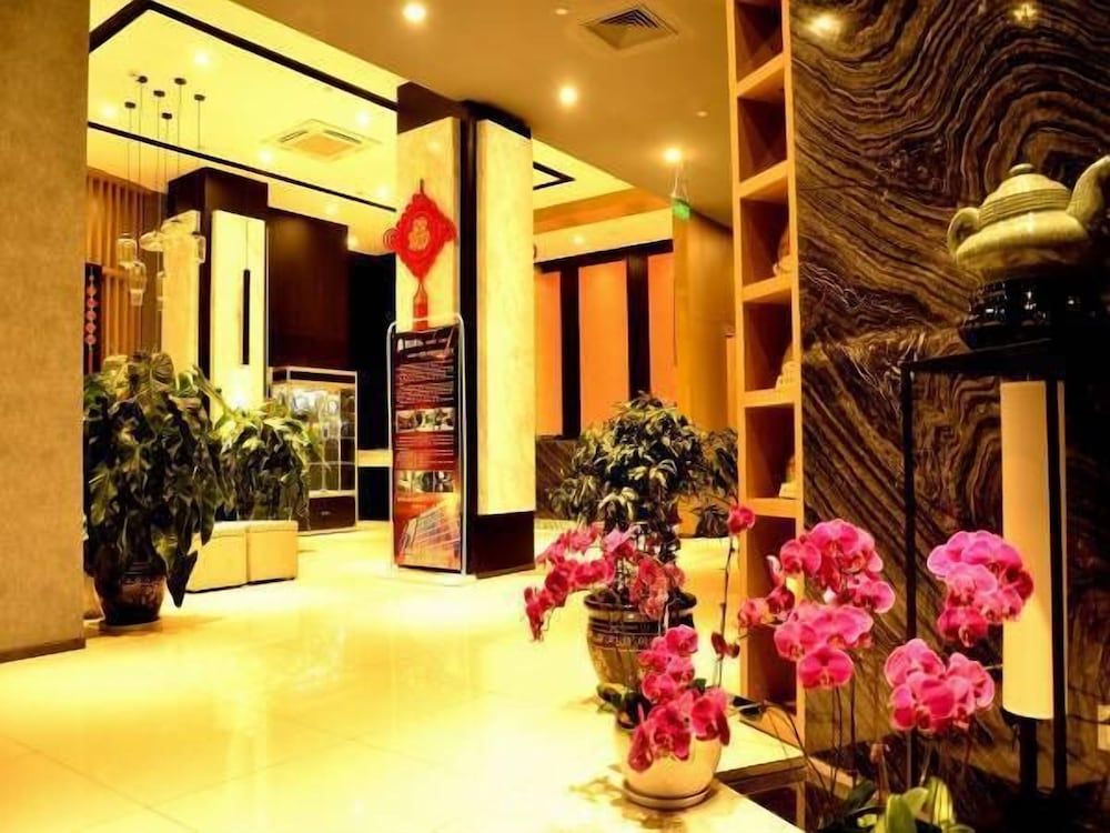 Jinjiang Inn Select Puer Zhenxng Street 3