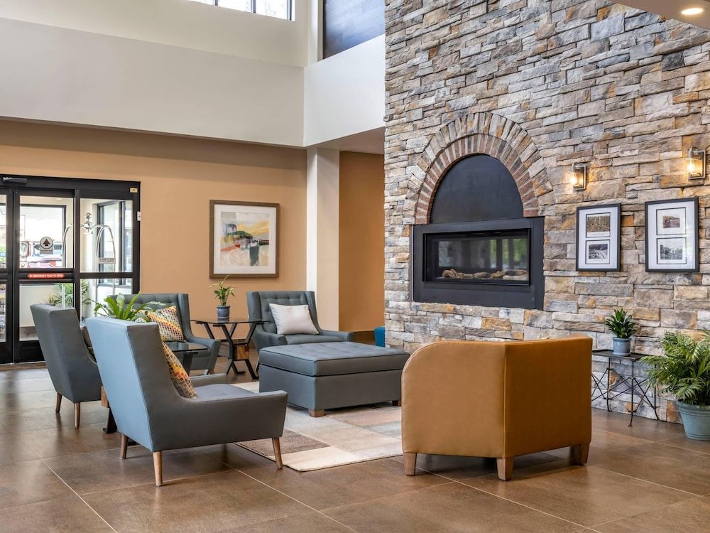 The Cranberry, Ascend Hotel Collection 3