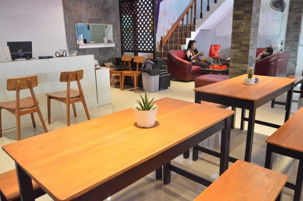 2240 Simpang Tujuh Residence 2