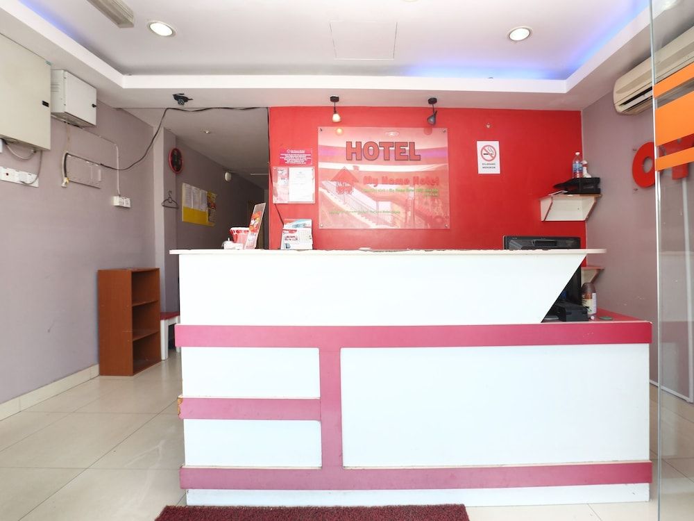 OYO 89654 My New Home Hotel 3