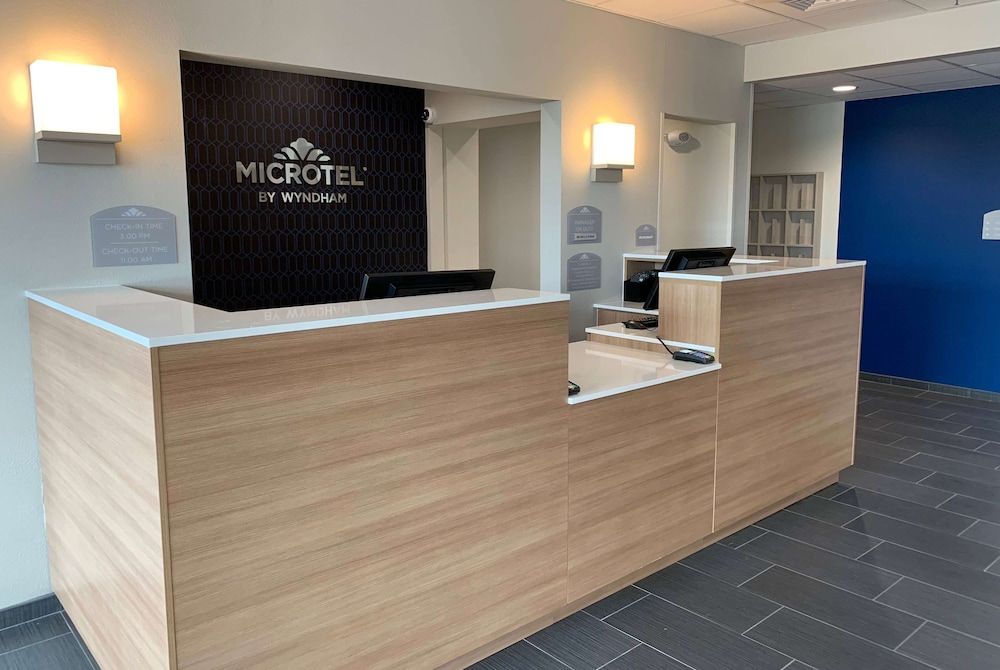 Microtel Inn & Suites by Wyndham Fountain North 2