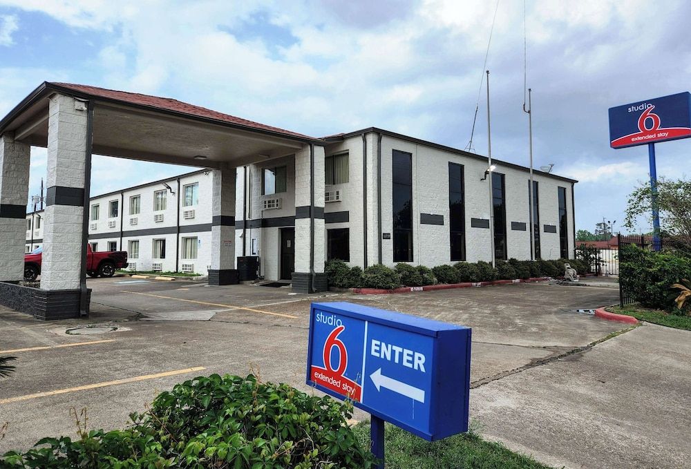 Studio 6 Channelview, TX – Baytown West 2 estrelas em Channelview