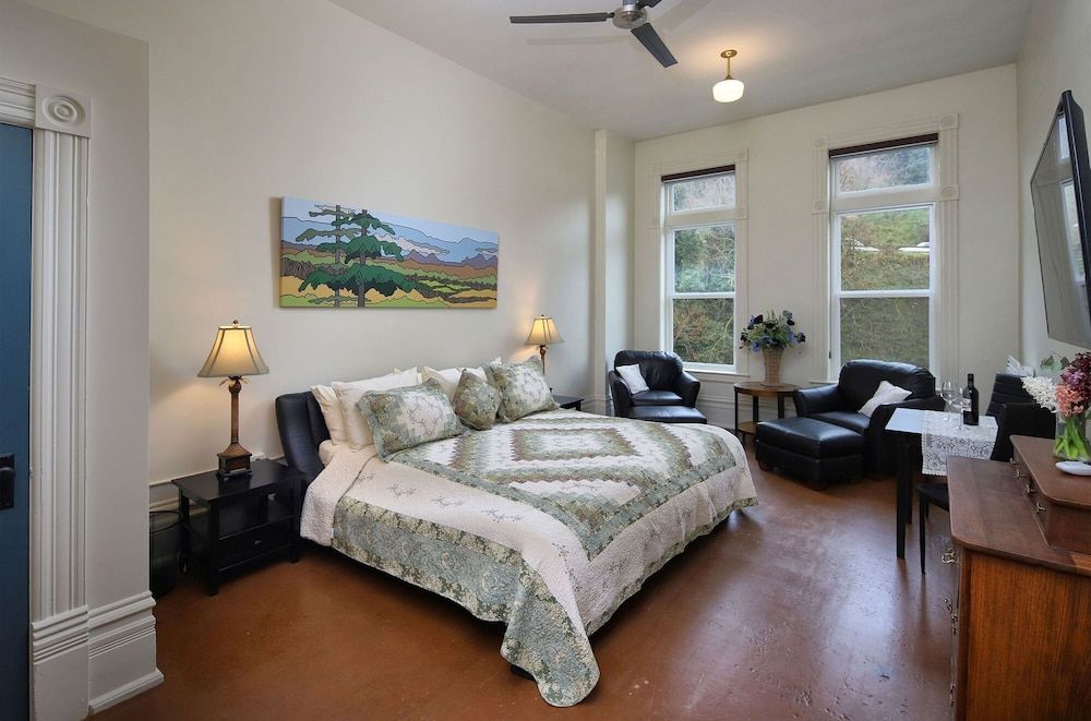 Palace Hotel Port Townsend 3