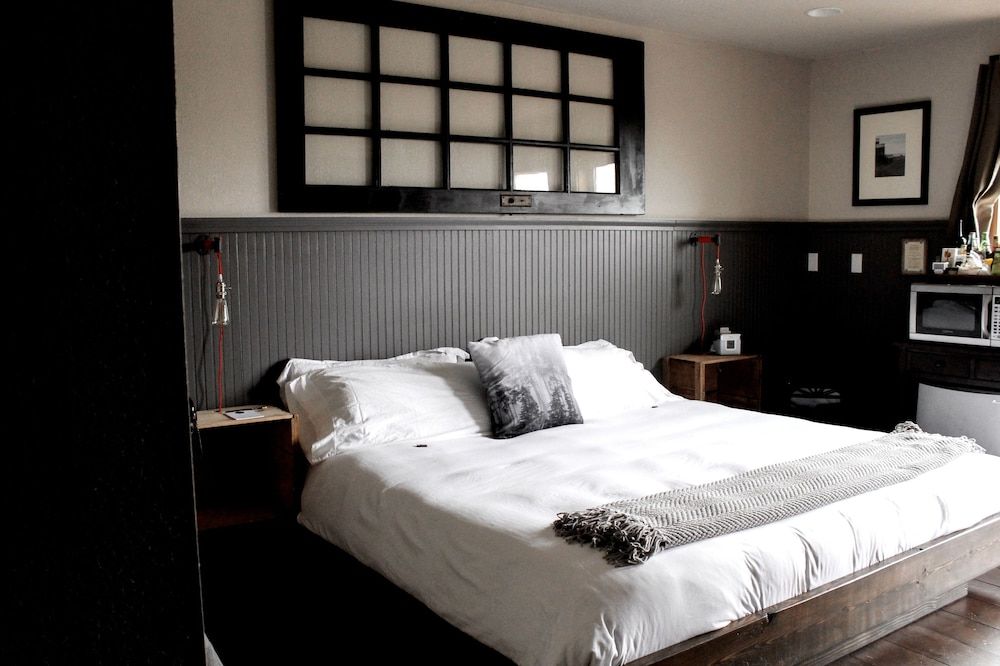 Oceanfront Inn at Discovery Coast 2