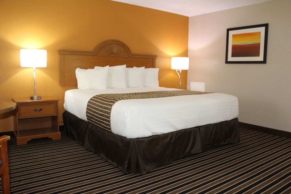Westbridge Inn and Suites 2 estrelas em Clinton