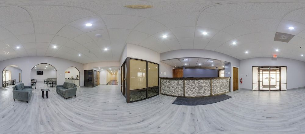 Quality Inn Grayville 2