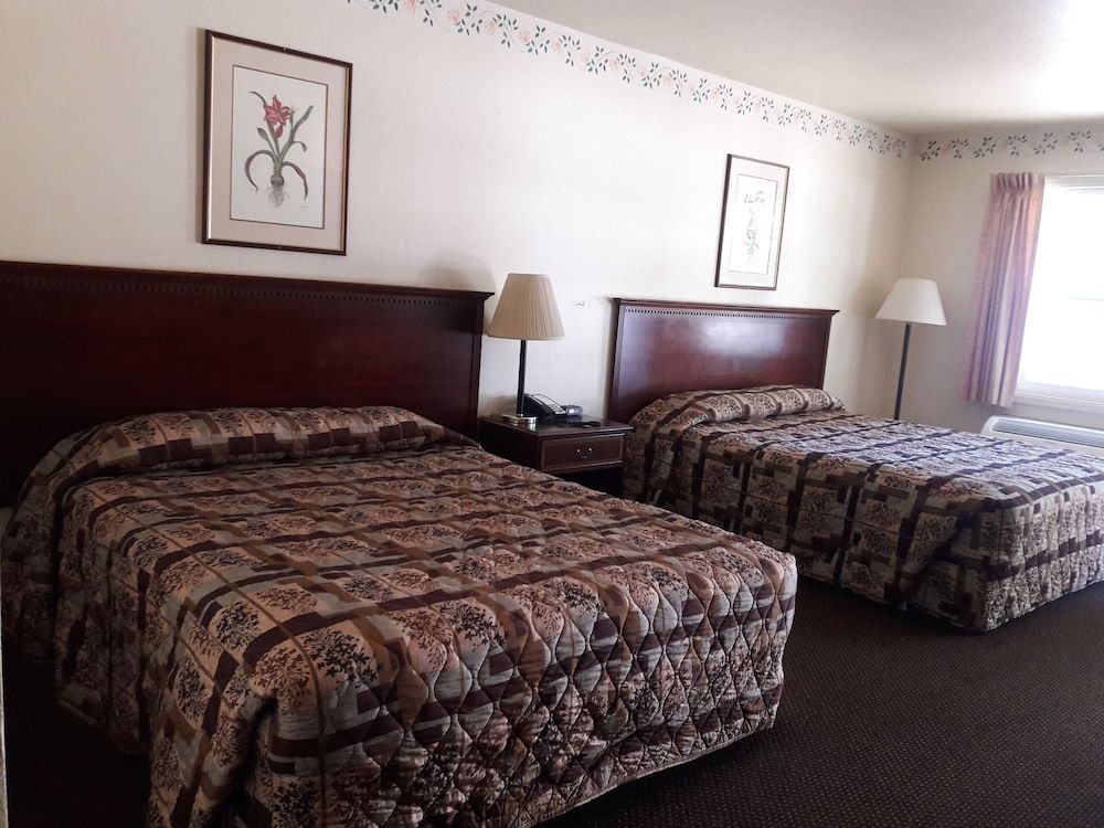 Windmill Inn Lynden 2