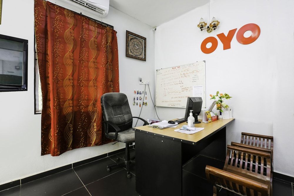 OYO 89933 Nun Hotel 3