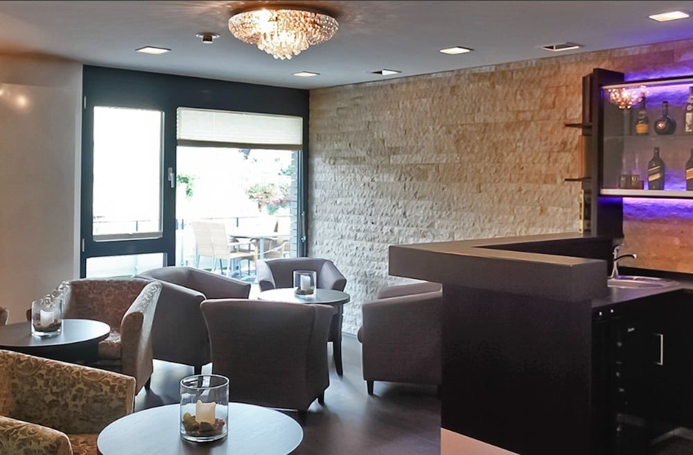 Winzerstube Ihringen 2